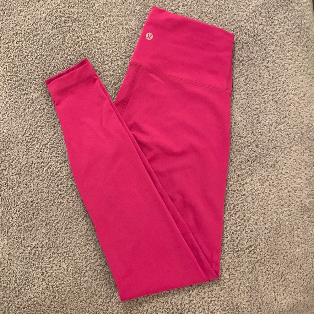 Lululemon Wunder Train HR 28"